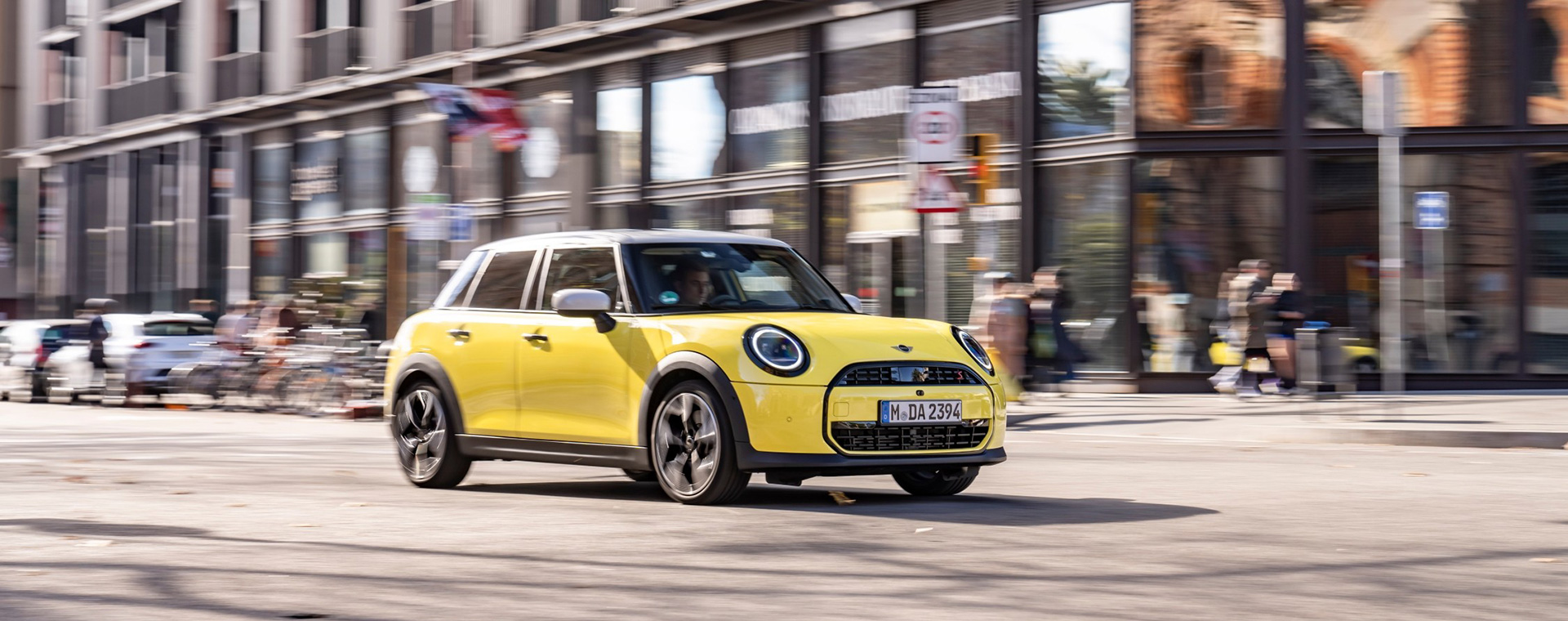 MINI COOPER 5-DOOR 外観イメージ